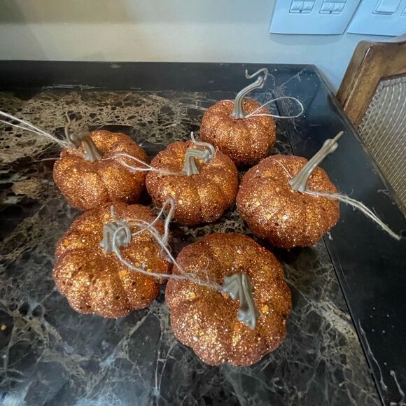 Sparkly Orange Pumpkin Decor! - Picture 1 of 13